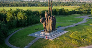 Благоустройство памятников в Спасске-Дальнем от 931 руб. – компания ТротуарнаяПлитка